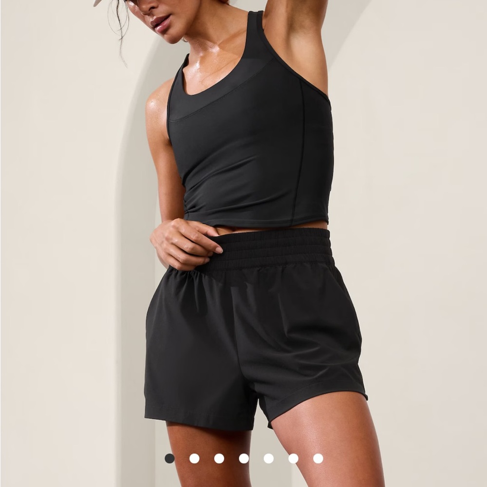 NWT Athleta HIGH RISE WEEKENDER RUN SHORT